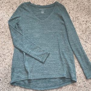 American eagle sweater blouse